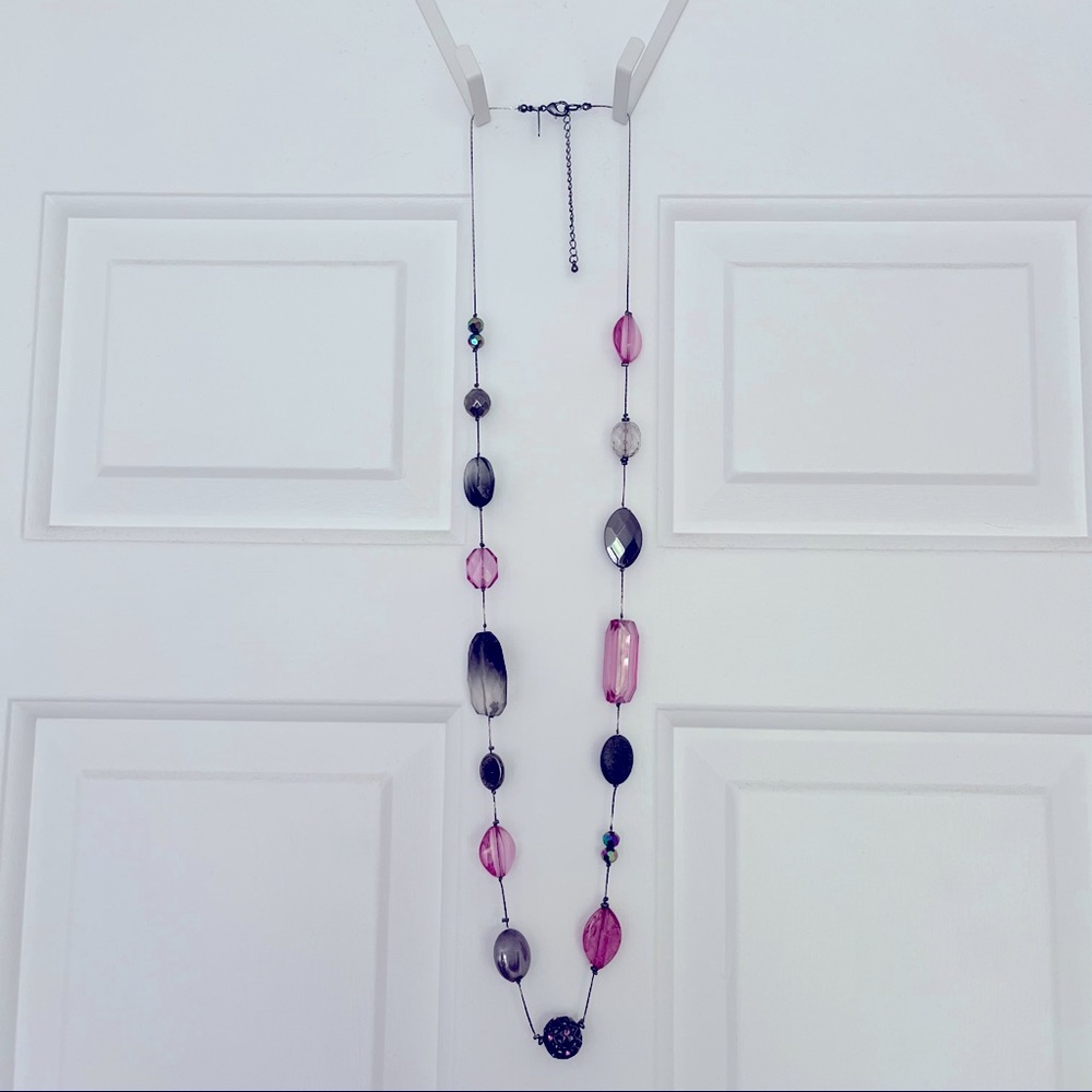New York and Company Statement Necklace